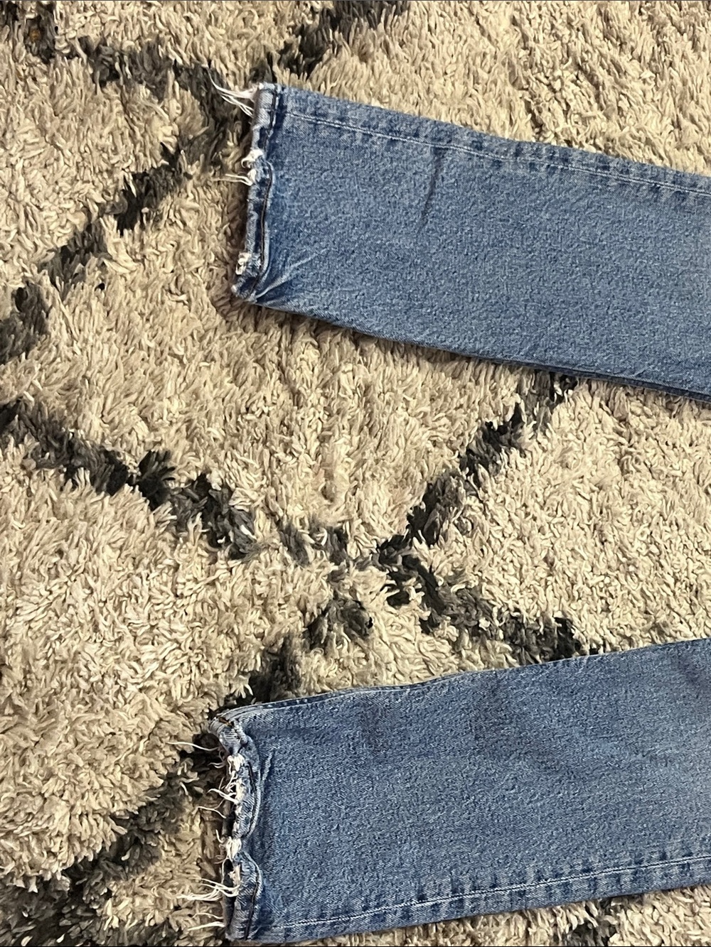 AGOLDE Riley Long High Rise Straight Jeans Size 24 Raw Hem Blue Denim - Picture 3 of 8